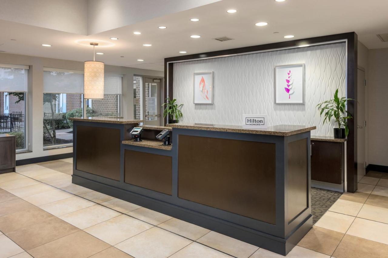 Hilton Garden Inn Silver Spring White Oak Exterior photo