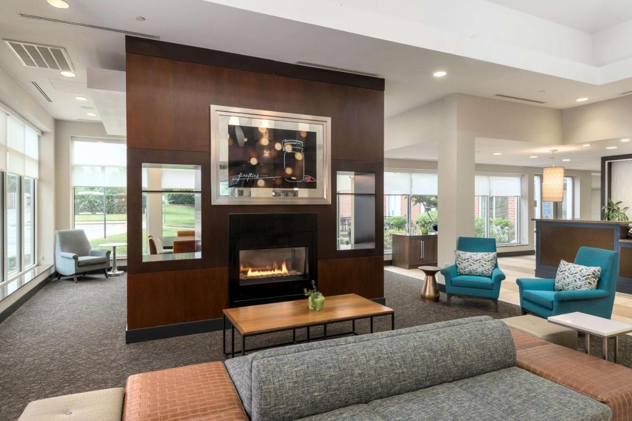 Hilton Garden Inn Silver Spring White Oak Exterior photo