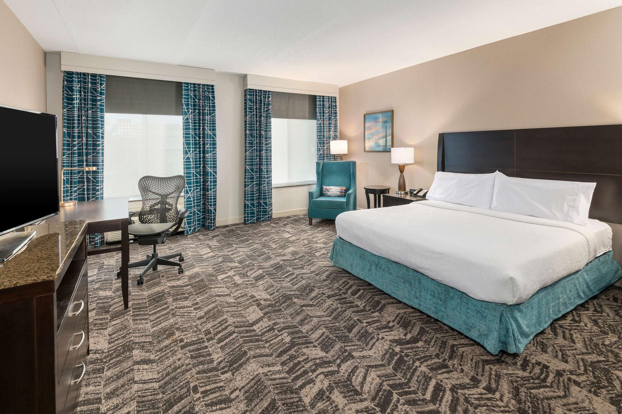 Hilton Garden Inn Silver Spring White Oak Exterior photo