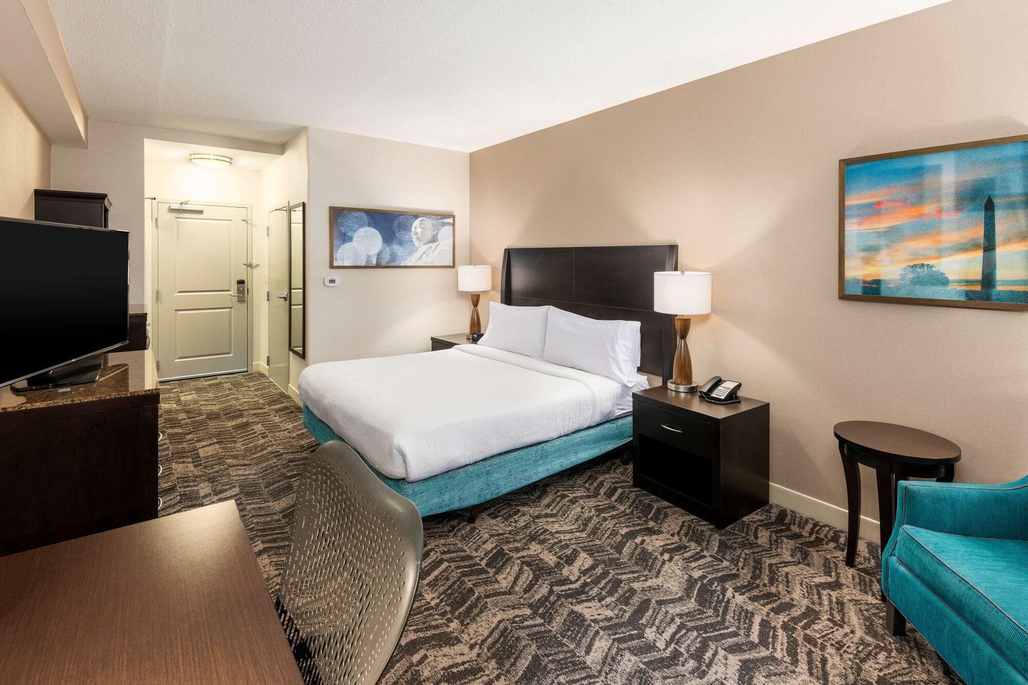 Hilton Garden Inn Silver Spring White Oak Exterior photo