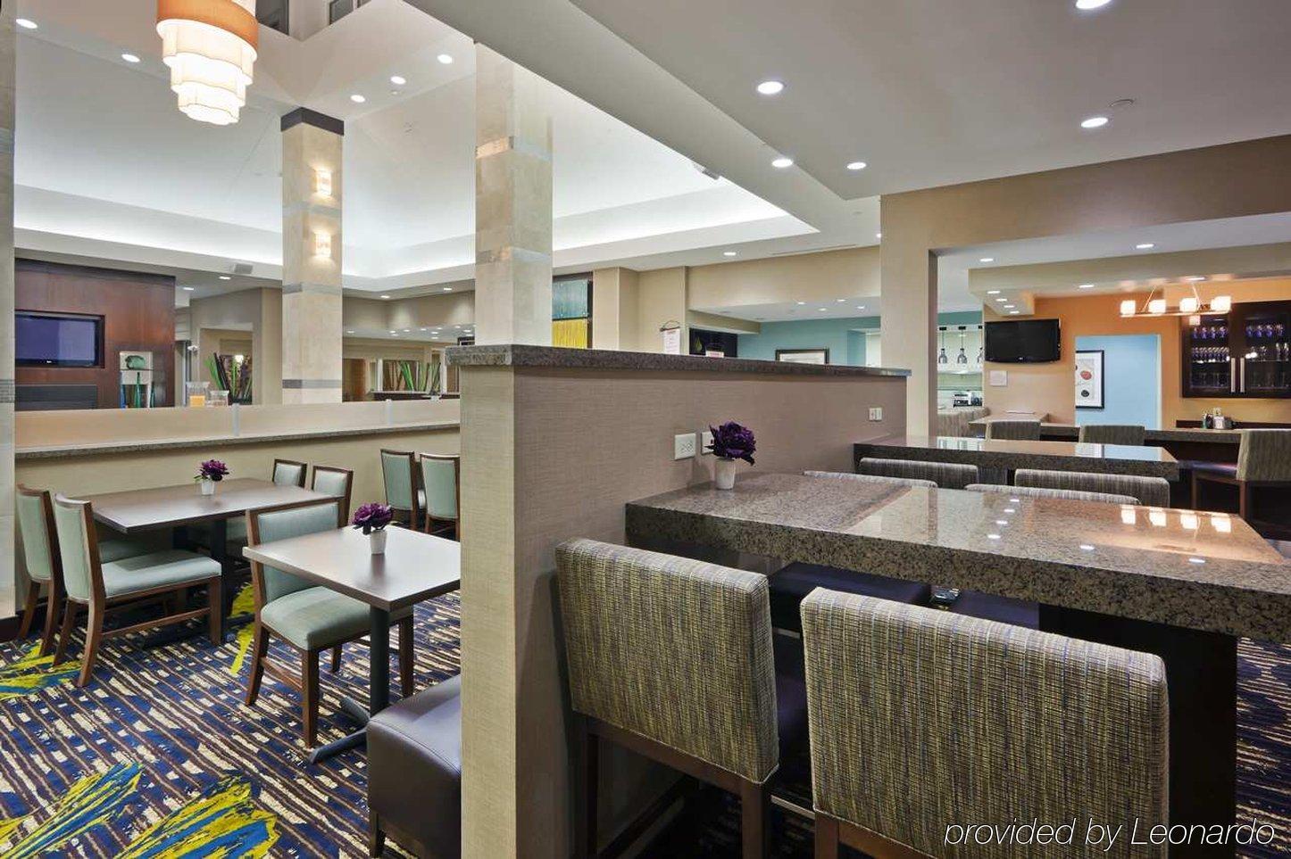 Hilton Garden Inn Silver Spring White Oak Restaurant photo