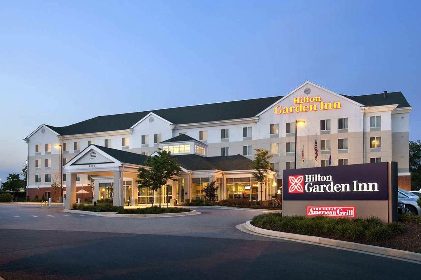 Hilton Garden Inn Silver Spring White Oak Exterior photo