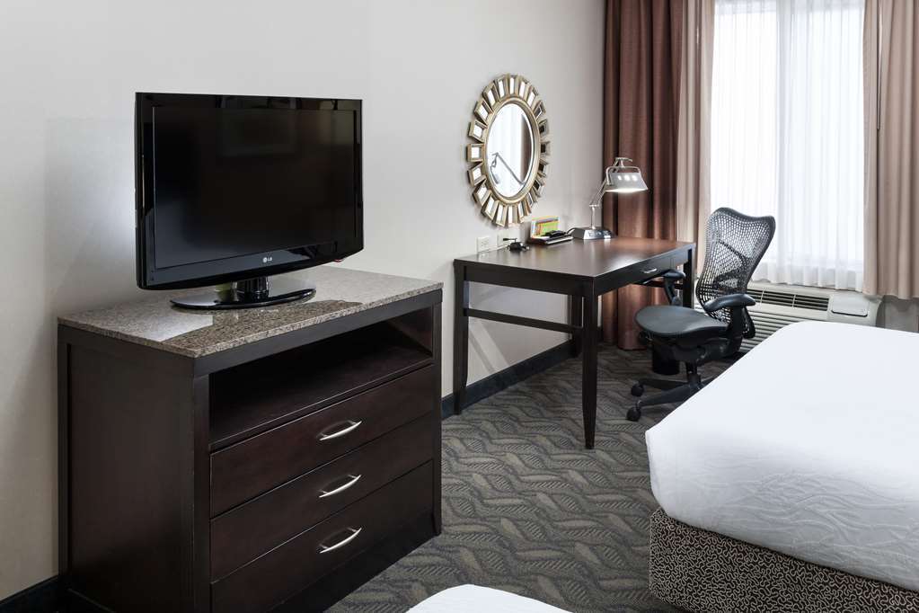 Hilton Garden Inn Silver Spring White Oak Room photo